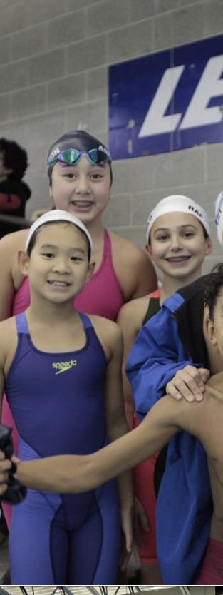 Young Phoenix relay squad with team caps
